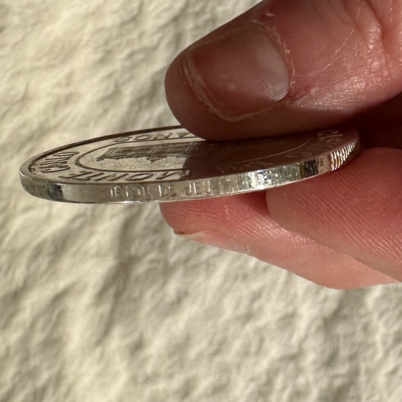 Casino De Monte Carlo STERLING 100 Francs coin - Picture 4 of 7